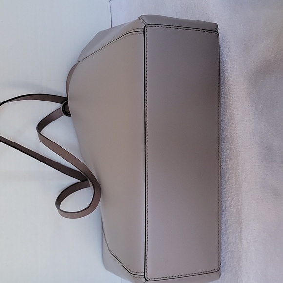 Kate Spade New York Magnolia Street medium double pocket tote - Picture 8 of 16